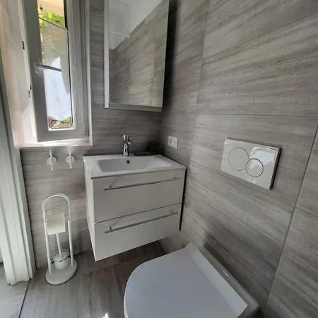 Apartma Soncnica شقة